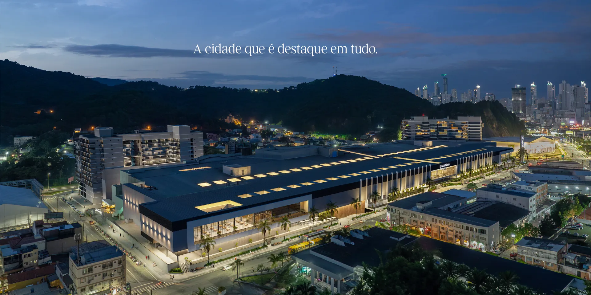 Banner Expansao Balneário Shopping Externo
